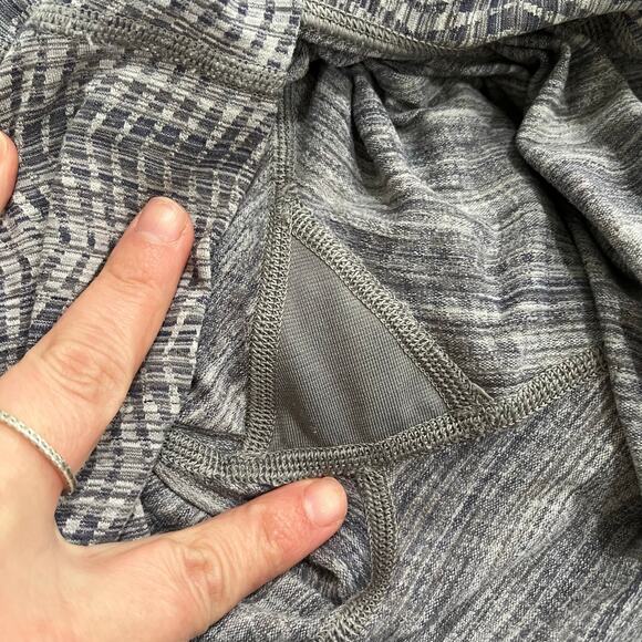 Lululemon Wunder Under Luon Arrow Jacquard Silver Size 6 - Picture 6 of 7
